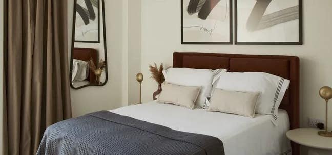 Affordable Cozy En-suite Bills Included Main Photo