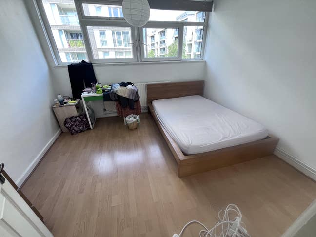 Dbl BR between Angel and Old Street Main Photo