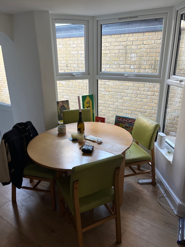 Double Room in a Friendly House in SE London Main Photo
