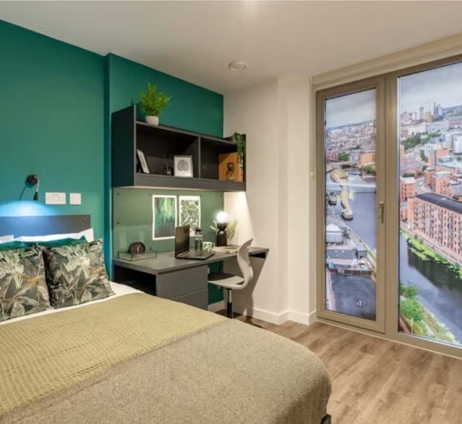 Studio apartment  Main Photo