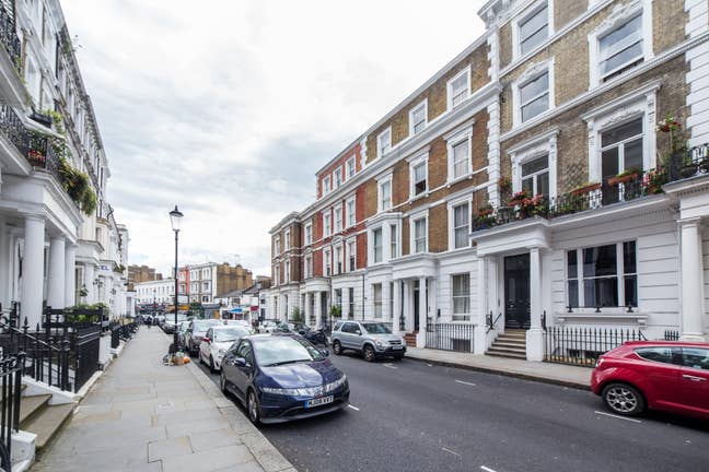 Spacious One Bedroom Flat in SW5  Main Photo