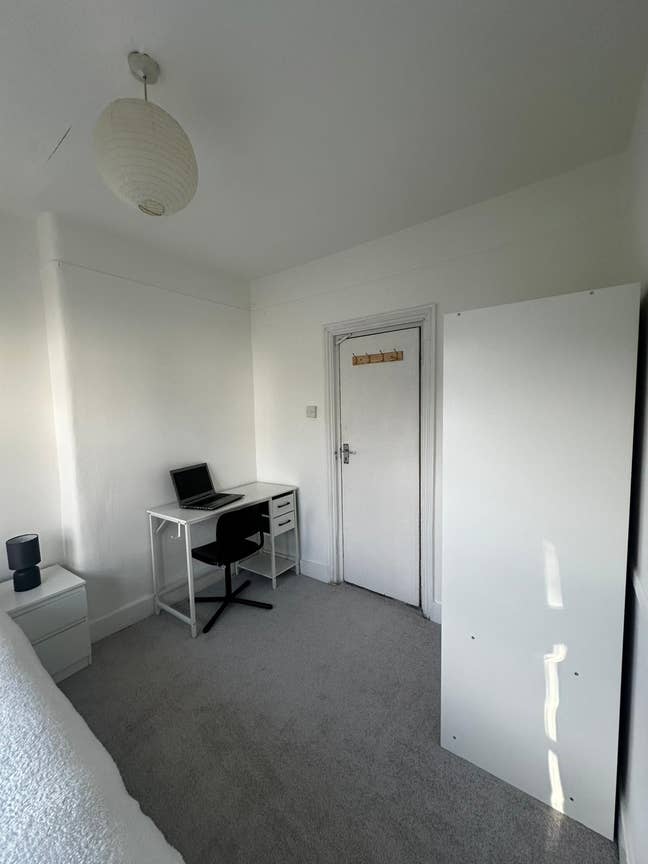 2 Rooms Close to Seven Sisters! (3 Shared House) Main Photo