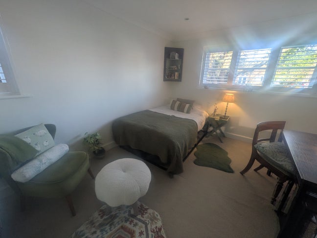 Lovely Double Room in Smart Home Main Photo
