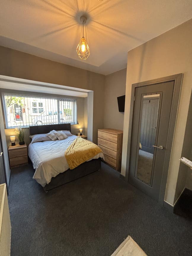 Stylish Derby HMO Studio with Bills Included Main Photo