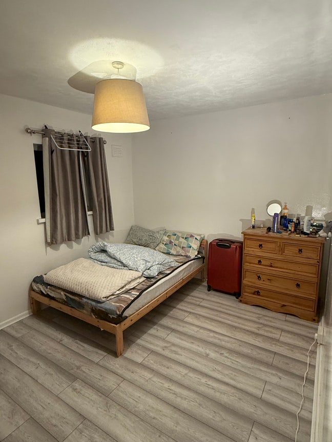 Double room available immediately  Main Photo