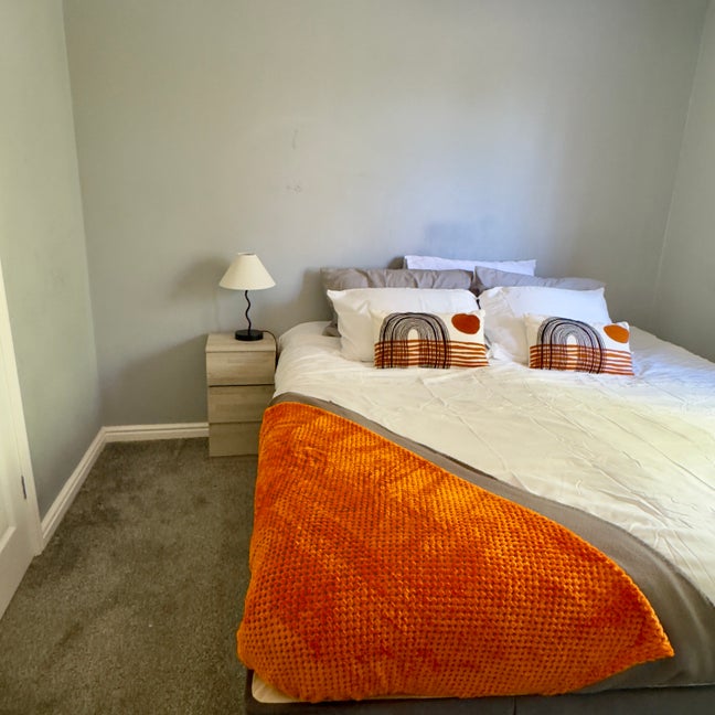 3 Bed Detached House, HU7 Main Photo