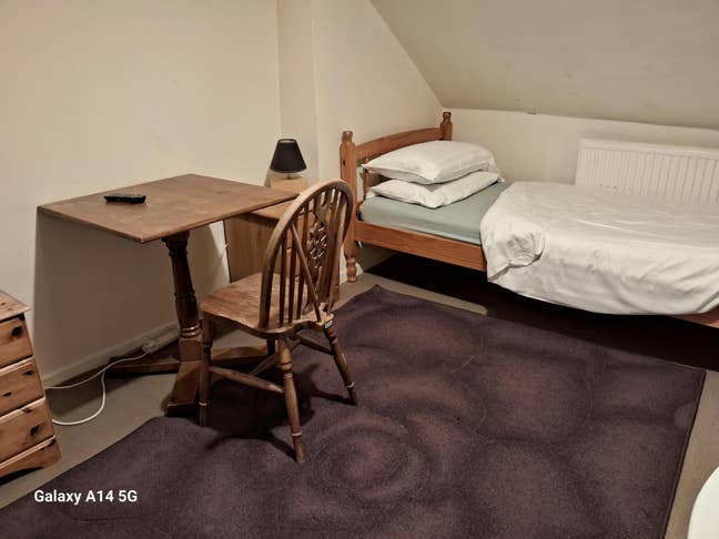Central, several Rooms available Main Photo