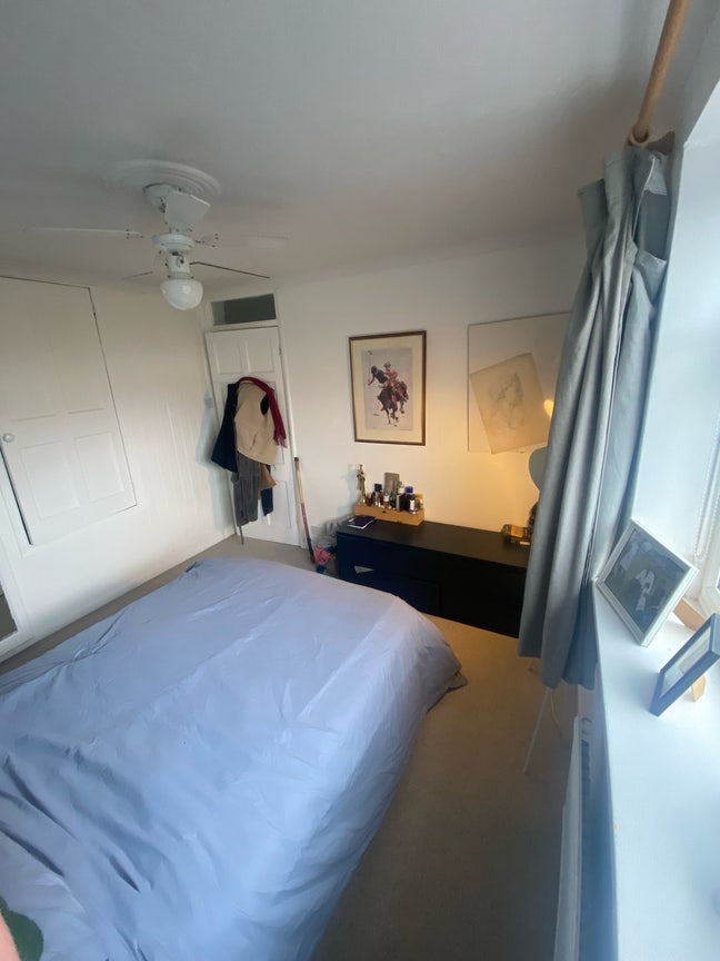 Great room for rent off Northcote  Main Photo