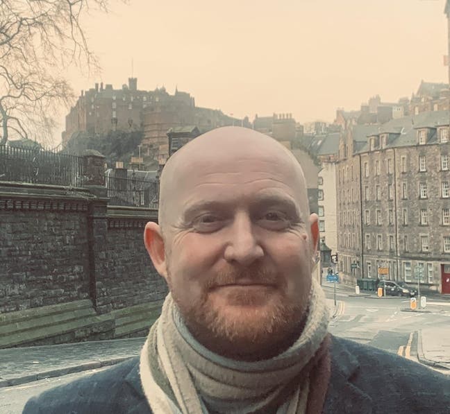 Steve, Post Grad Seeking Buddy Up/Flat Share Main Photo