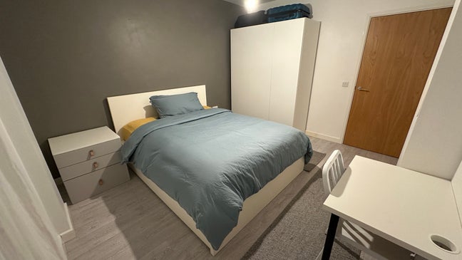 Spacious Bedroom in Haggerston for Short-term Let Main Photo