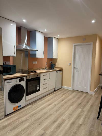 Brand new studio for rent Main Photo