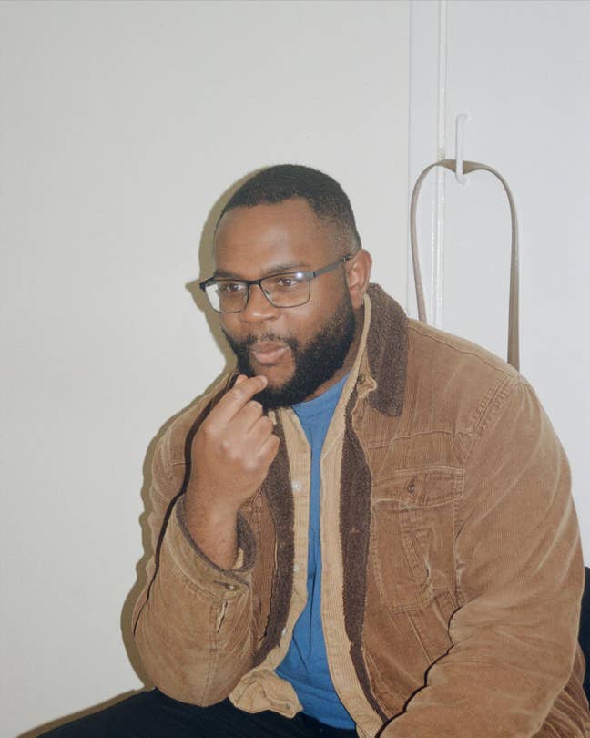 Looking for a room or buddy-up  Main Photo