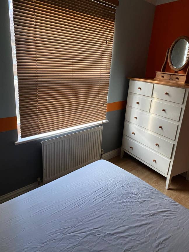 Spacious 1 Bedroom Available in 2-Bed Apartment Main Photo