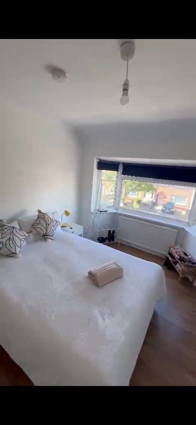 Room for Rent Main Photo