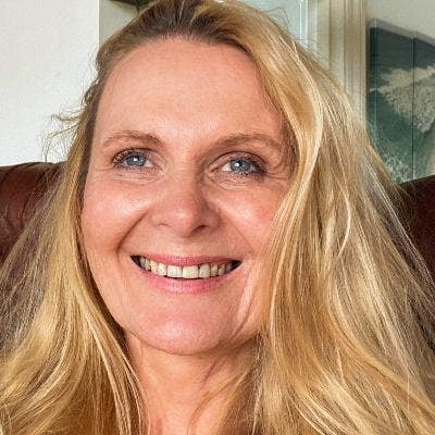 Happy repsectful person Main Photo