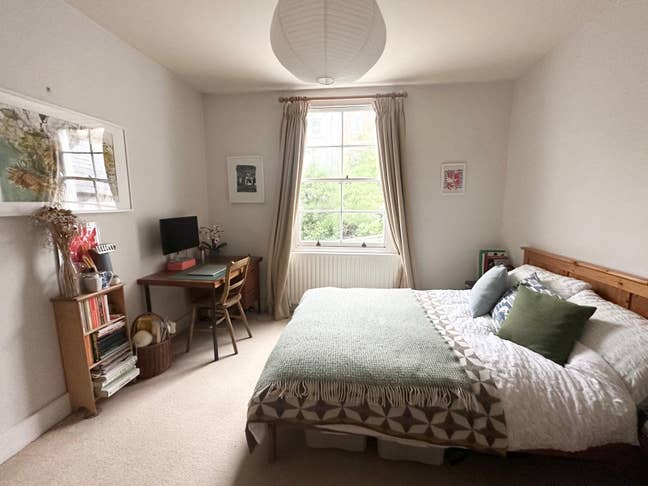 1 double bedroom in lovely houseshare in Highate Main Photo