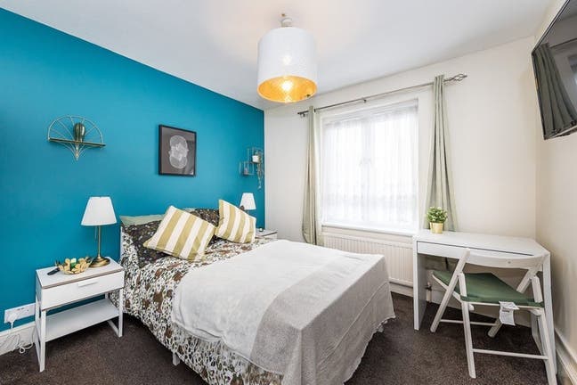 ✨Lovely Room close to Brick Lane in December✨ Main Photo