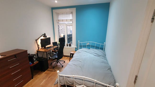 Sublet Jan-march _ house with a garden Main Photo