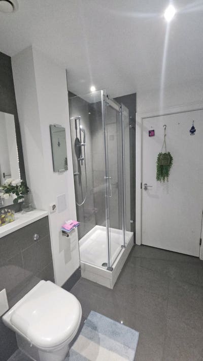 ✨ Spacious Single Bedroom for Rent in a 2-Bed, 1-B Main Photo