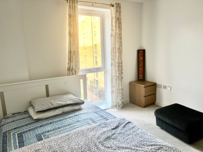 Spacious double bedroom with Toilet  Main Photo