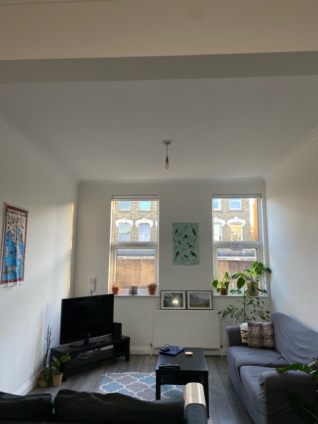 Couples Room for Rent in Finsbury Park Dec-May Main Photo