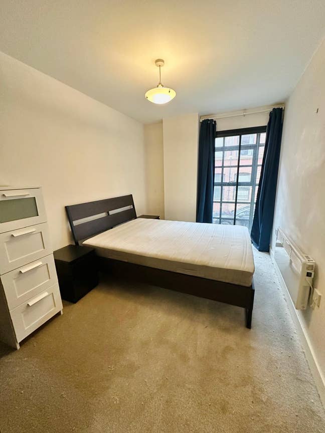 ST Pauls Sq. Spacious 2B 2B / Excellent Location Main Photo