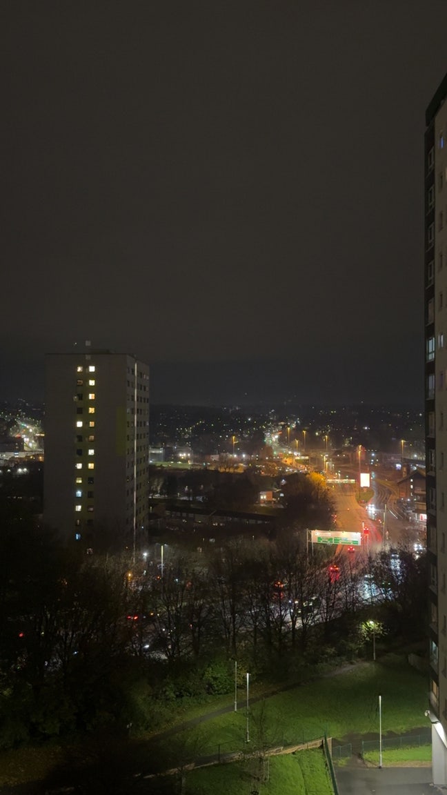 One room available in 3 bed flat Main Photo