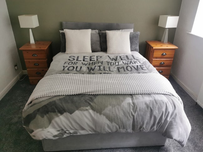 Double Room To Let Main Photo