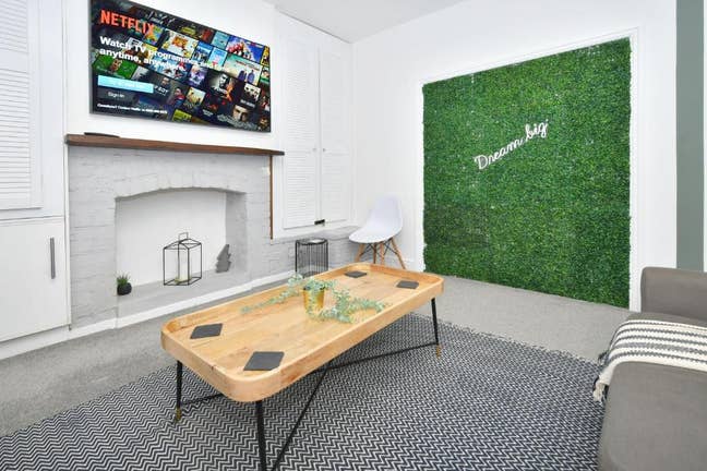 🌟 Stunning 5-Bed House Share - ST5 🌟  Main Photo