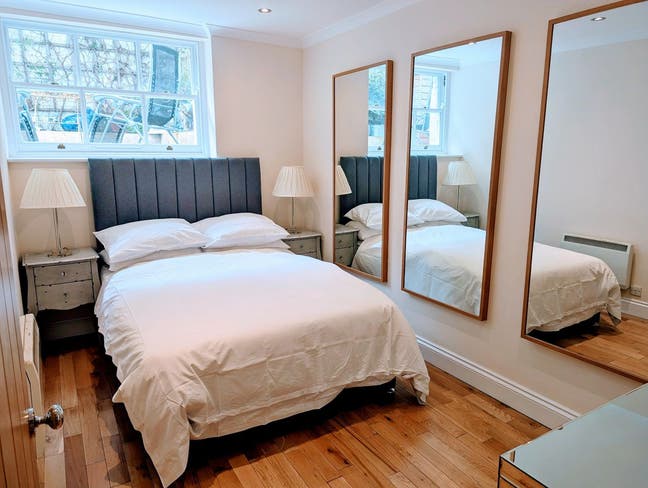 Double bedroom En-Suite- Southwark  Main Photo