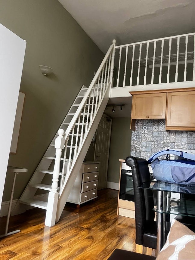 Studio with mezanine bed in Notting hill Main Photo