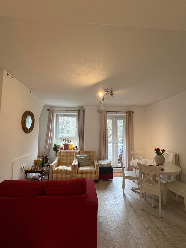 Spacious Double Room in Vauxhall/Oval Main Photo