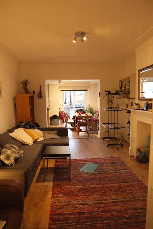 Golders Green sublet, furnished. Main Photo