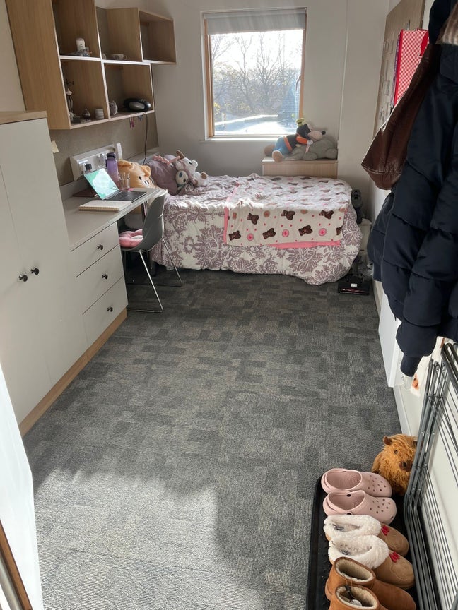 Classic En-suite at Pullman House, Abode York Main Photo