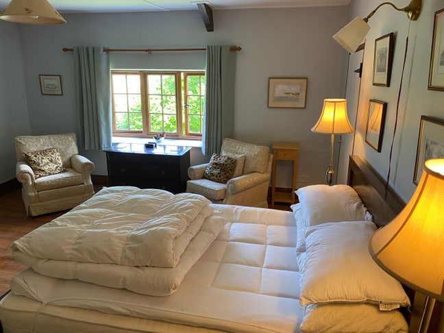 House share in lovely quiet place Main Photo