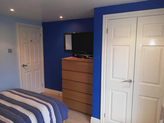 Double Room in the Heart of Boxmoor  Main Photo