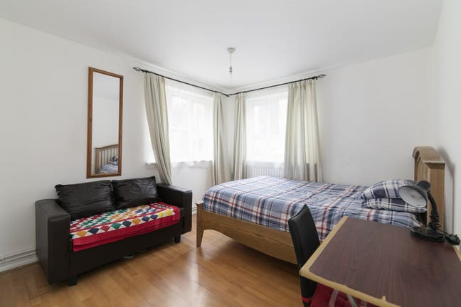 Light & Airy Master Bedroom  Main Photo