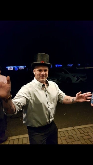 Wanted one bed flat or room to let Main Photo