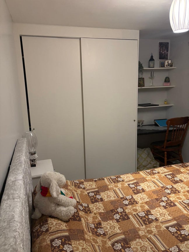 Double Room to Let Main Photo