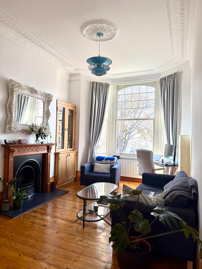 Short Sublet 2 Double Rooms in Clapham North Main Photo