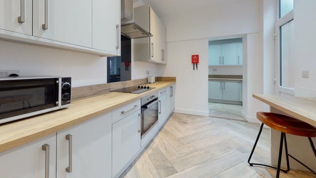 Room To Let Main Photo