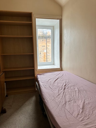 Single bedroom in Stirling city centre Main Photo