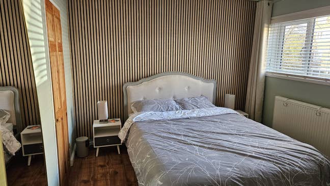 Stylish King-Size Room + Private Bathroom Main Photo