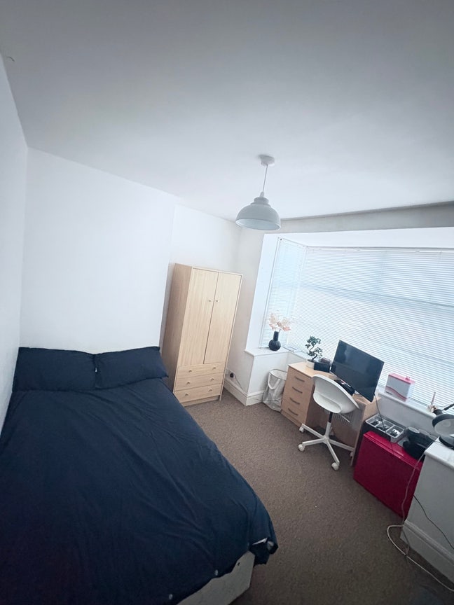 Rent the room in Brighton ! Main Photo