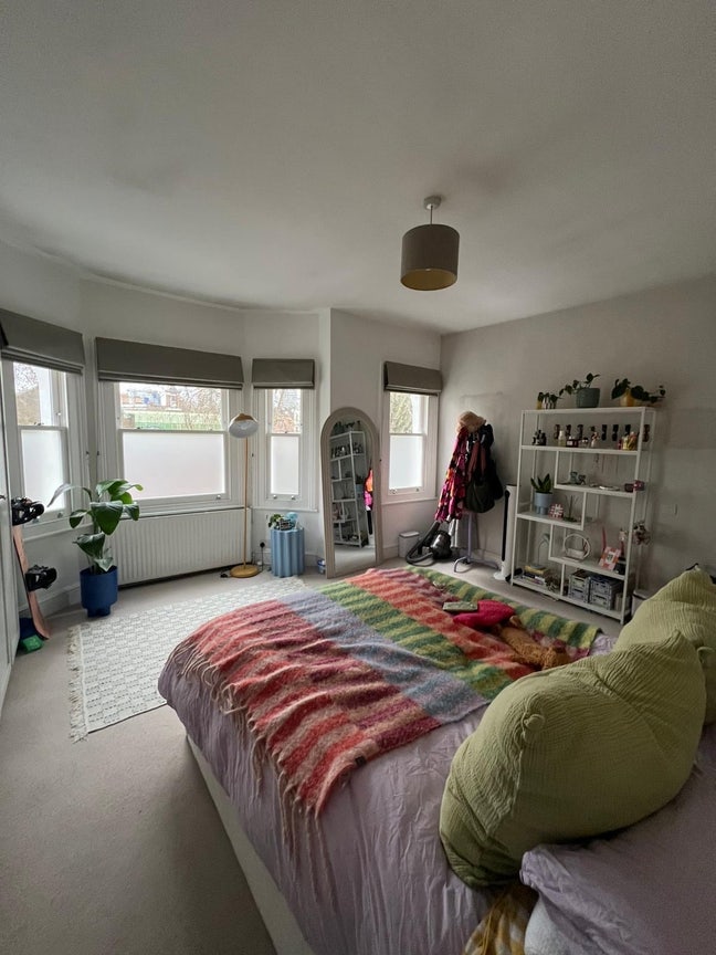 Housemate wanted in lovely Battersea home!  Main Photo