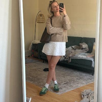 Hi! I’m Gemma, 30, and I’ve recently move... Main Photo