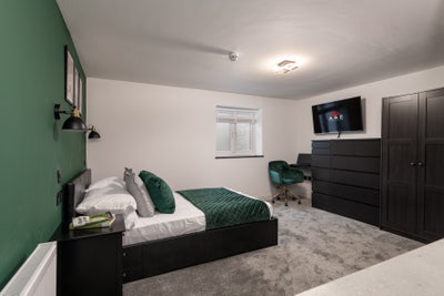 🔥Kitchenette Large Ensuite Room! &pound;0 Deposit Main Photo