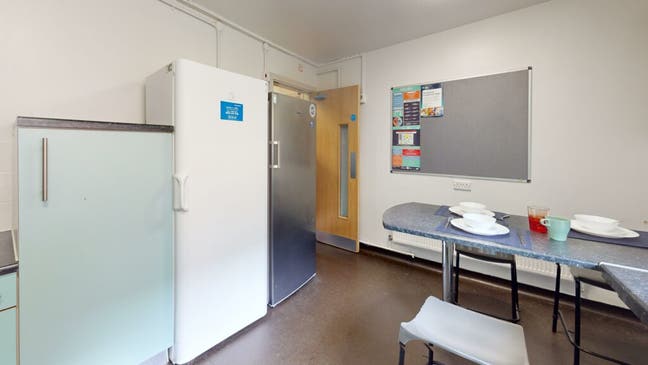 🔥 £250 Cashback! Urgent Uon Contract Takeover Main Photo