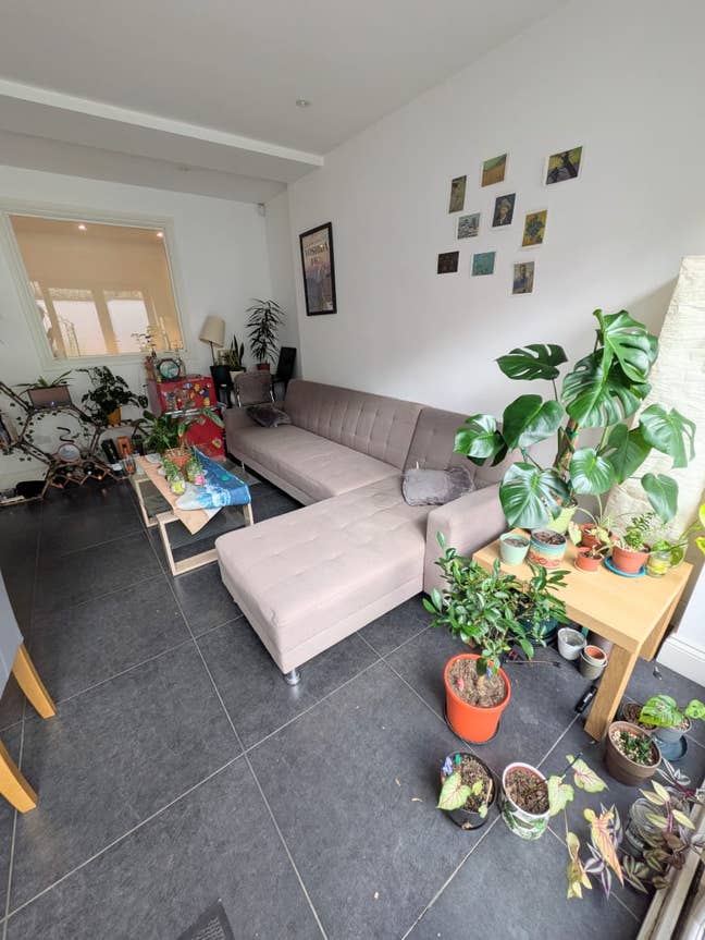  Subletting my room with en-suite bathroom Main Photo