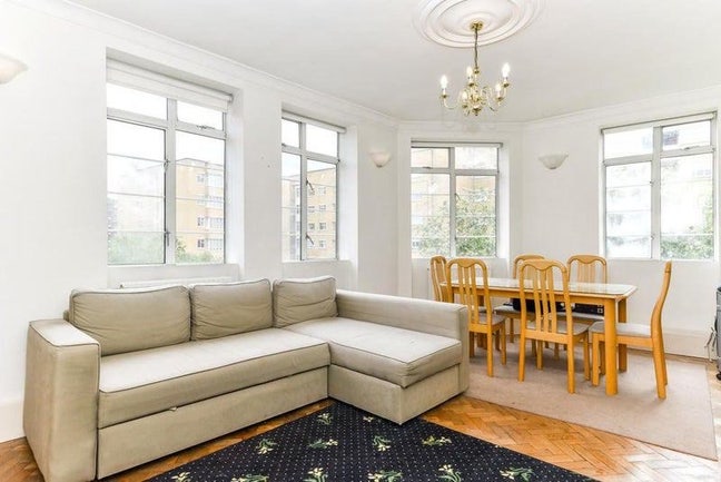 2 rooms in St John Woods flat - Only girls Main Photo